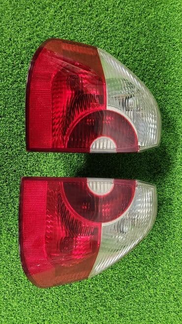 купить фары на бмв е39 бу: Фонари Е83 х3 дорест. Наружнии фанари . Белый поворотник. По 4000сом — 3