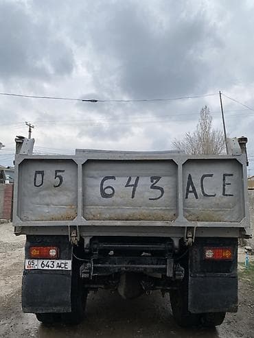 лобовое 124: ЗИЛ : 6.6 л | 1989 г. 258096 км — 6