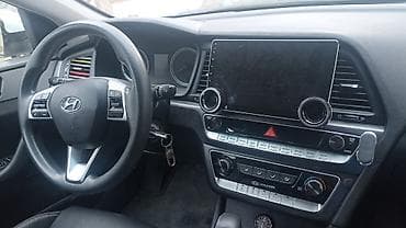 lada vesta: Hyundai Sonata: 2020 г., Автомат, Седан — 3