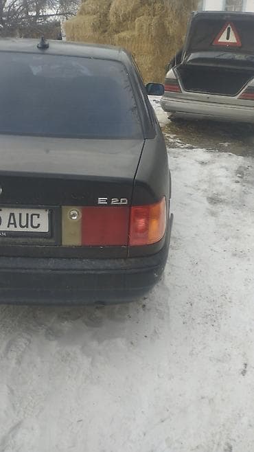 Audi 100: 1992 г., 2 л, Механика, Бензин, Седан at lalafo.kg Audi 100: 1992 г., 2 л, Механика, Бензин, Седан