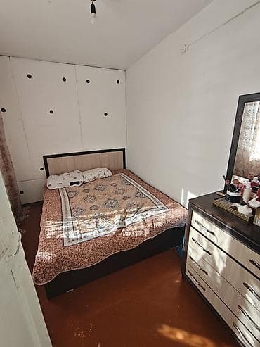бишкек 1 комнатный квартира: 3 комнаты, 48 м², 4 этаж — 3