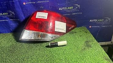 outbac: Другой вид стоп-сигнала Subaru 2009 г., Б/у, Оригинал — 1