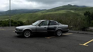 бак мерседес: BMW 5 series: 1989 г., 2.5 л, Кол менен иштөөчү, Бензин, Седан — 5