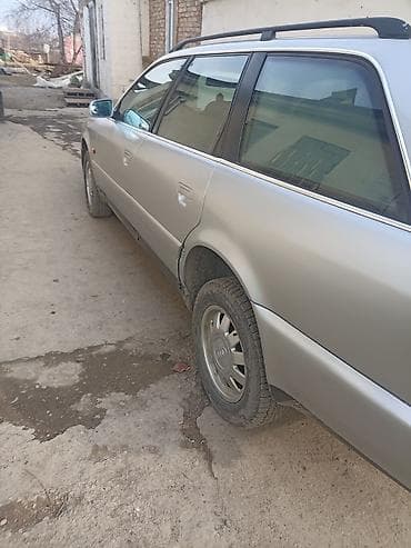 кулиса на ауди: Audi 100: 1997 г., 2.6 л, Механика, Универсал — 4