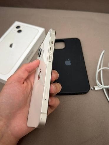 iphone 19: IPhone 13, Б/у, 128 ГБ, Белый, Зарядное устройство, Защитное стекло, Чехол, 89 % — 3