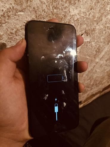 чехол айфон 7: IPhone 7, Черный, Чехол — 3