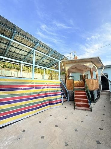 новый дачный дом: Просторный частный дом с большим количеством комнат и хозяйственными — 9