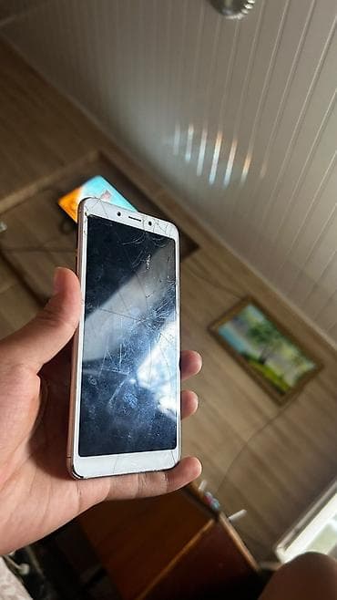 мини айфон детский: Redmi, Redmi 6A, Б/у, 16 ГБ, цвет - Бежевый, 1 SIM — 2