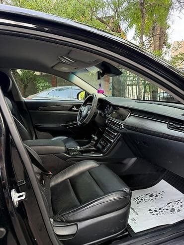 byd e7: Kia K7: 2019 г., 3 л, Газ, Седан — 3