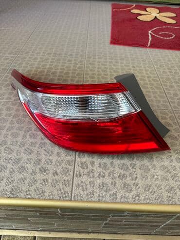 репетитор начальных классов на дому: Задний левый стоп-сигнал Toyota 2016 г., Б/у, Оригинал, Япония — 1