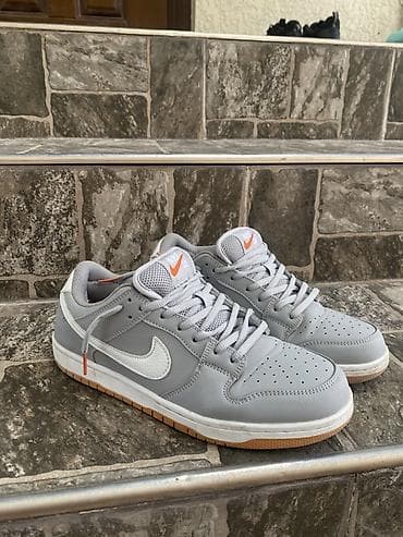Мужские кроссовки, 43, Nike, Новый, цвет - Серый, Платная доставка, Самовывоз