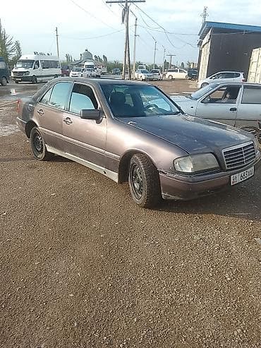 Продажа авто: Mercedes-Benz C-Class: 1994 г., 1.8 л, Механика, Бензин, Седан — 2