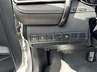 camry 2018: Toyota Camry: 2018 г., 2.5 л, Вариатор, Гибрид, Седан — 10