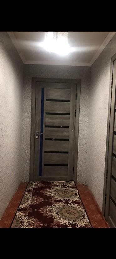 Үйлөр: 63 м², 3 бөлмө, Чыгыш (эски) автовокзал — 5