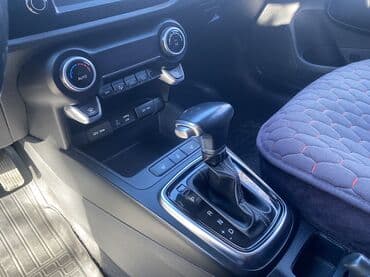 купить бу шины в бишкеке: Kia Rio: 2019 г., 1.6 л, Автомат, Бензиновая, Хэтчбэк — 8