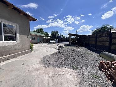 участок вайено антоновка: Продаётся жилой дом с большим участком. - Территория: просторный — 4