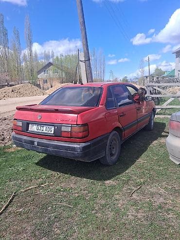 toyota mark 1: Volkswagen Passat: 1992 г., Ручные, Бензин, Седан — 1