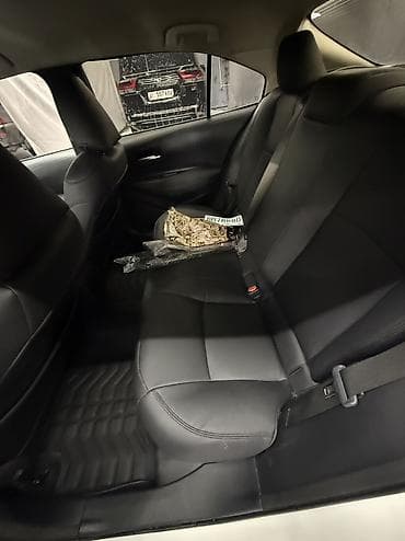 Унаа сатуу: Toyota Corolla: 2020 г., 1.8 л, Автомат, Гибрид, Седан — 8