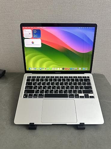 Ноутбуки Apple (MacBook): Ультрабук, Б/у, Apple M1, ОЗУ, RAM: 8 ГБ — 1