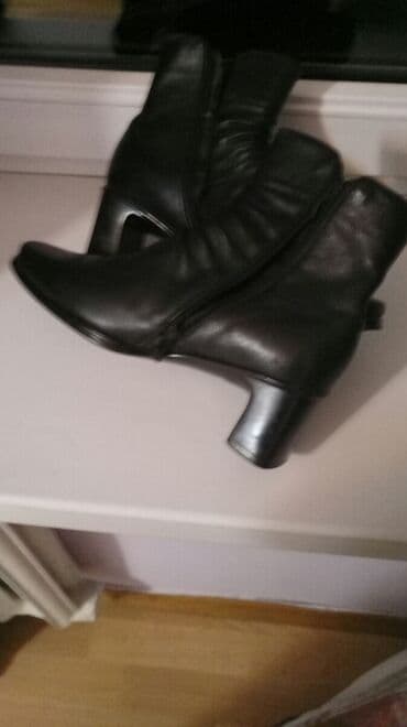 обувь для охоты: Полусапоги кожаные, демисезонные 36 (23) размера, в отличном — 2