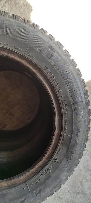 зимняя резина на 14: Шины 175 / 65 / R 14, Зимняя шипованная, Комплект, Легковые, Япония, Bridgestone — 3