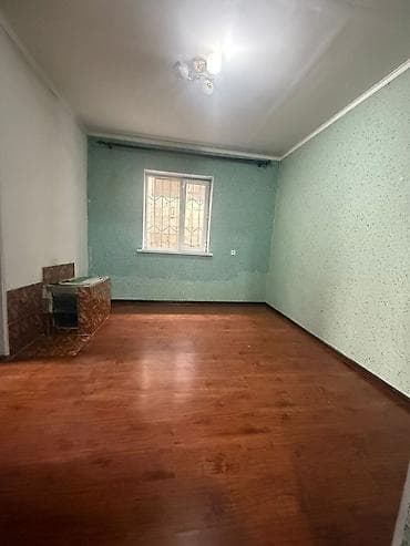 за сколько можно продать дом: Продаётся дом в районе Ак-Ордо 3 Участок: 4 сотки. Дом: 5 комнат — — 7
