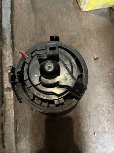 системы охлаждения интертехкомплект: Renault Duster вентилятор печки с моторчиком, Рено Дастер Привозные — 3