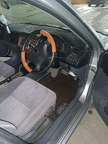 двигател на фит: Honda Civic: 2004 г., Седан — 7