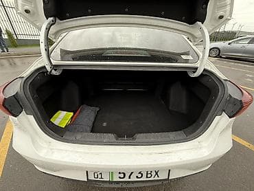 tlc 200: Changan Eado: 2022 г., Автомат, Электромобиль, Седан — 10