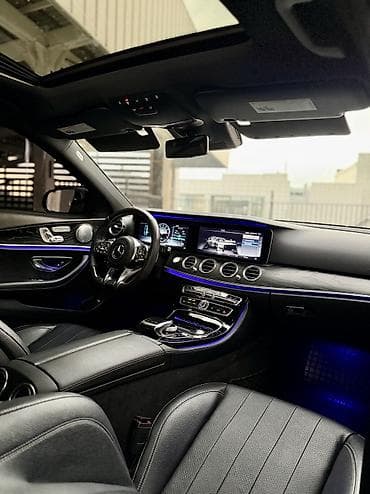 Продажа авто: Mercedes-Benz E-Class: 2017 г., 2 л, Автомат, Бензин, Седан — 5
