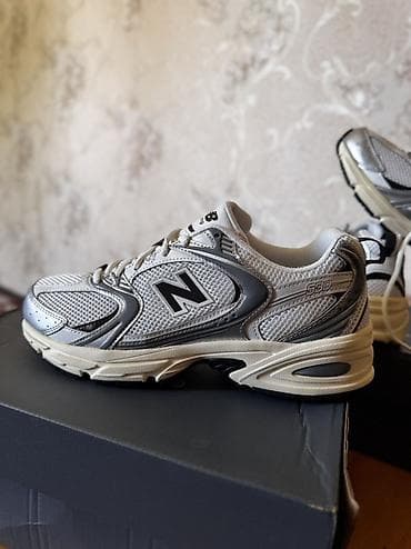 Жеке буюмдар: Эркектердин кроссовкасы, 40, 40.5, New Balance, Жаңы, түсү - Күмүш, Акылуу жеткирүү, Өзү алып кетүү — 2