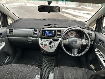 Продажа авто: Toyota WISH: 2003 г., 2 л, Автомат, Бензин, Универсал — 5