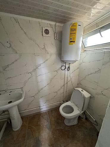 ош область: Ак-Ордо 3 -254- автобустардын конечныйында Сдаётся помещение/комната — 6