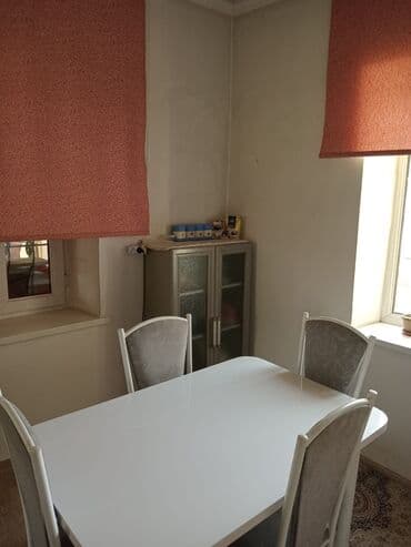 Үйдү ижарага алам: Үй, 50 м², 3 бөлмө — 6