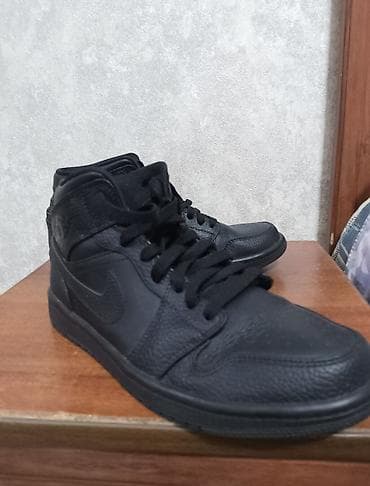 nike tech flece: Мужские кроссовки, 42, Air Jordan, Новый, цвет - Черный, Самовывоз — 2