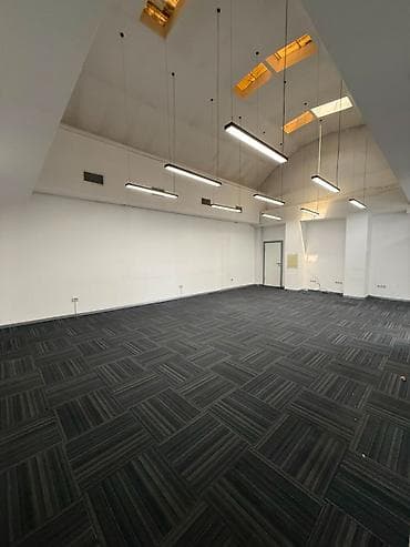 seven development: Аренда офисов, 98 м², В бизнес центре, С системой безопасности, С юридическим адресом, 1 линия — 3