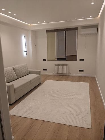 3 комнаты, 93 м², Площадь Победы Элитка, 4 этаж, Дизайнерский ремонт — 1
