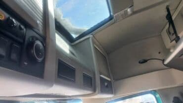 перевозной дом: Жүк ташуучу унаа, Volvo, Колдонулган — 15