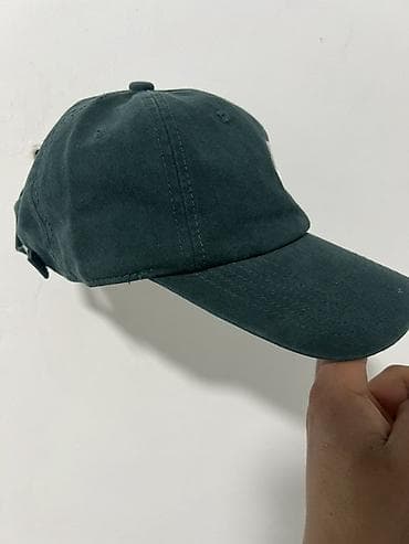 Жеке буюмдар: Кепка, Бейсболка, Калканчы: Ийилген, Саймасы менен — 4