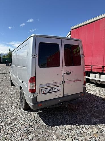 шины летние 225 65 17: Легкий грузовик, Mercedes-Benz — 3