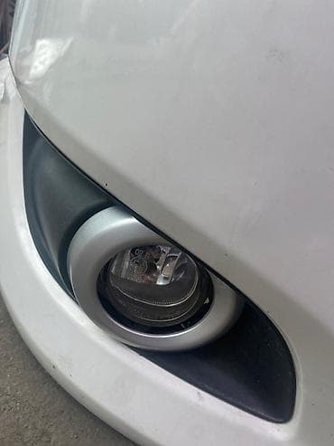 мрв: Фара противотуманная Mazda MPV 2001 (б/у) — 1