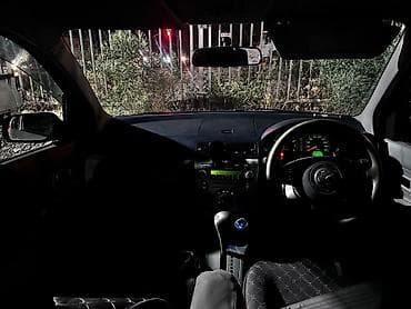 step: Mazda Demio: 2004 г., 1.3 л, Автомат, Бензин, Хэтчбэк — 5