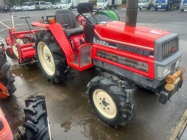 Мини трактор из Японии 
КУБОТА Янмар Исеки Митсубиси