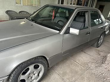 консоль 124: Mercedes-Benz W124: 1995 г., 2.2 л, Механика, Бензин, Седан — 6