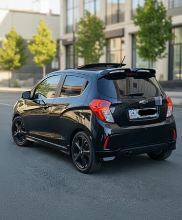 купить авто в рассрочку без первоначального взноса: Chevrolet Spark: 2017 г., 1 л, Автомат, Бензиновая, Хэтчбэк — 1