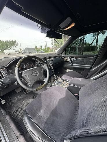 bugatti veyron: Mercedes-Benz E-Class: 1997 г., 4.3 л, Автомат, Бензин, Седан — 7