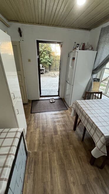продажа домов на иссык куле: Дом, 50 м², 3 комнаты, Собственник, Старый ремонт — 3