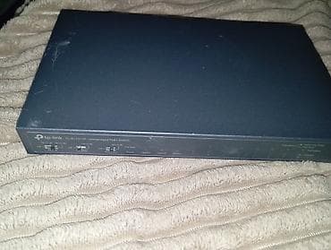 PoE+ коммутатор TP-Link TL-SL1311P (8 портов PoE + 3 Uplink) с блоком