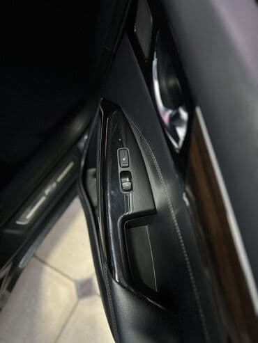 шипованные шины б у: Kia K7: 2018 г., 3 л, Автомат, Газ, Седан — 5