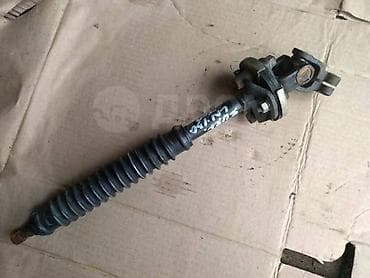 surf: Рулевой карданчик-1991г Toyota Hilux Surf LN130 2LTE — 1